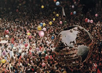 Globe, New Years Eve